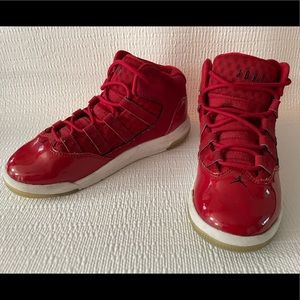 Jordan Air Max Aura Red Youth 13C